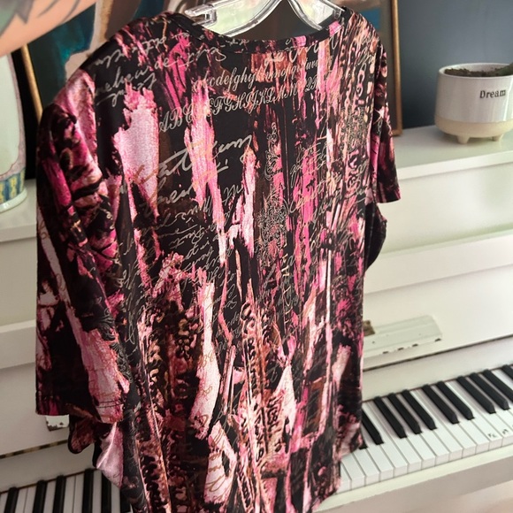 Peter Nygard Pink and Black Abstract Short Sleeve Tee M - Picture 15 of 16
